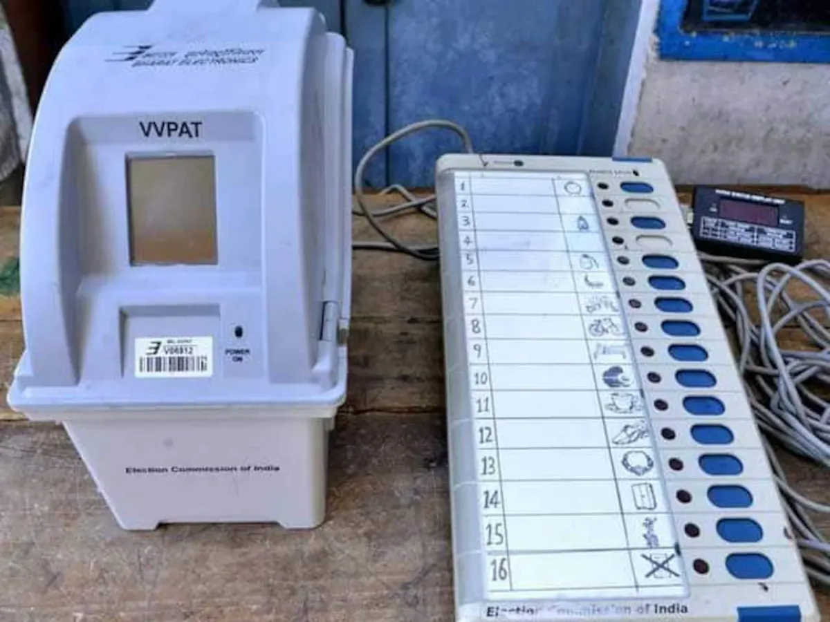 EVM-VVPAT case: What are the 5 questions Supreme Court asked the Election Commission?